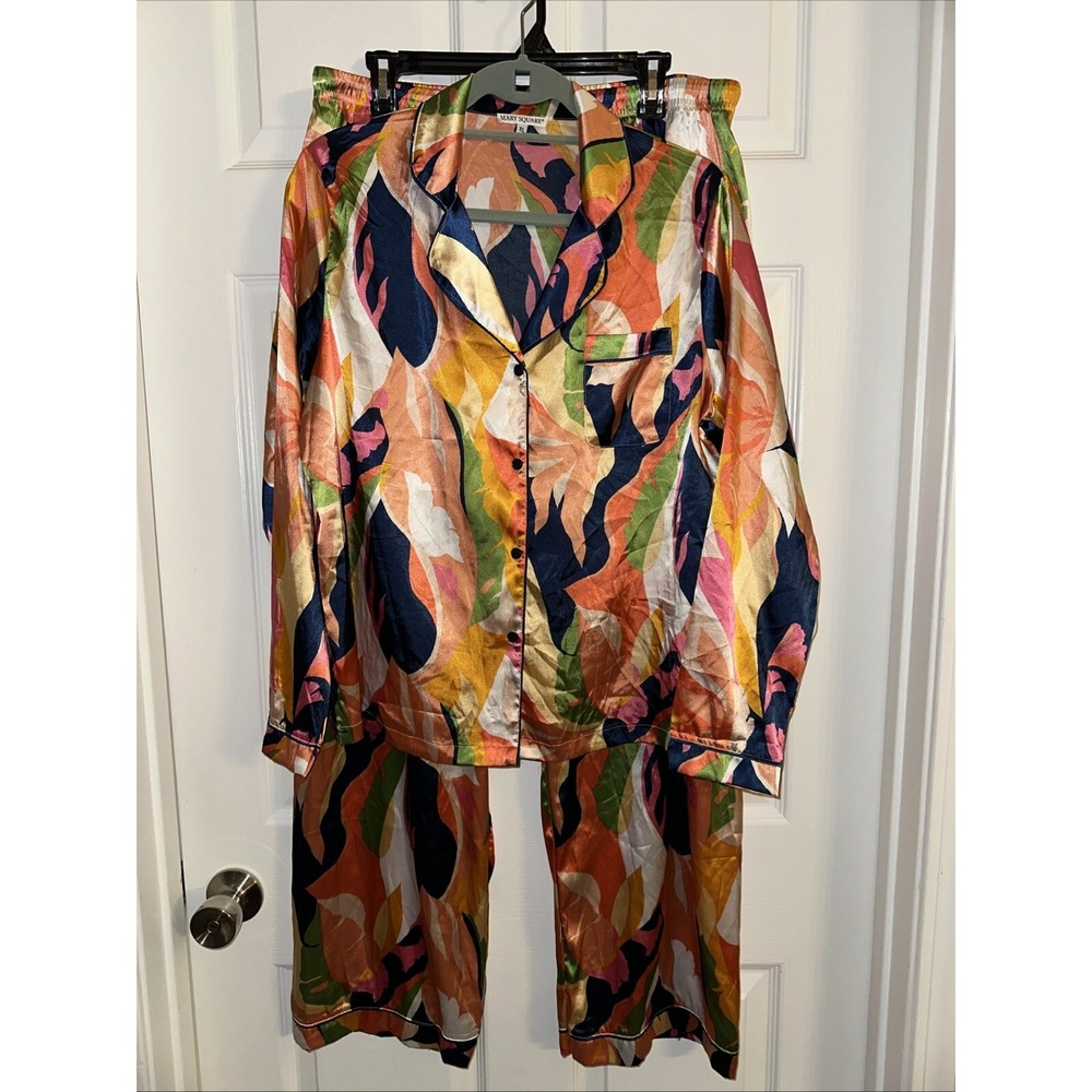Mary Square Luxury Satin Pajama Set Long Sleeve Size XL